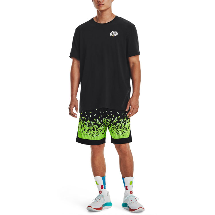 Under Armour T