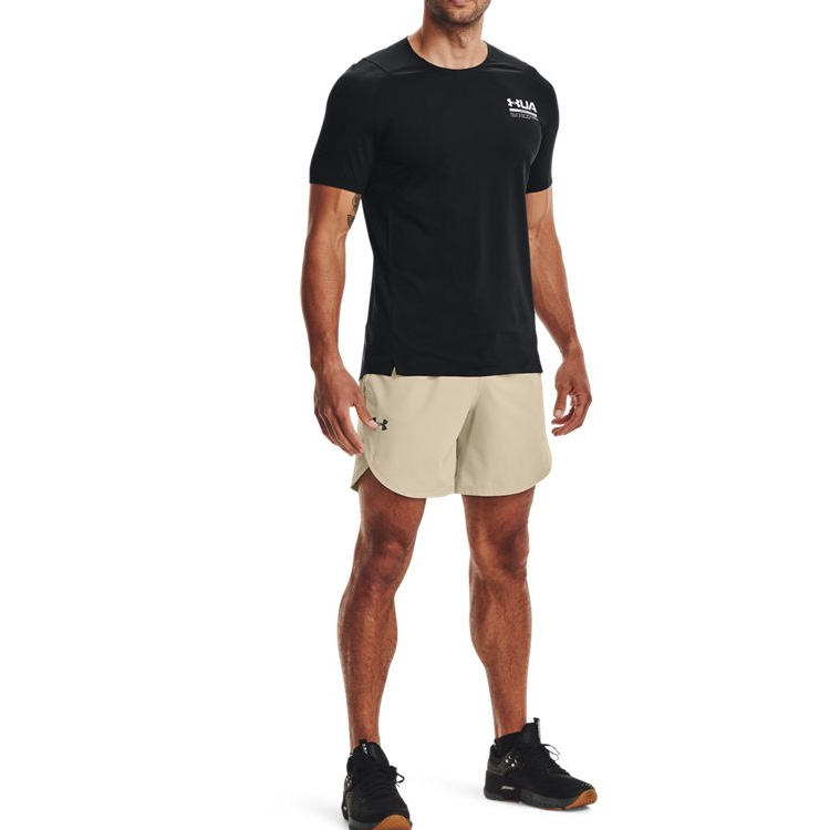 Under Armour logo T