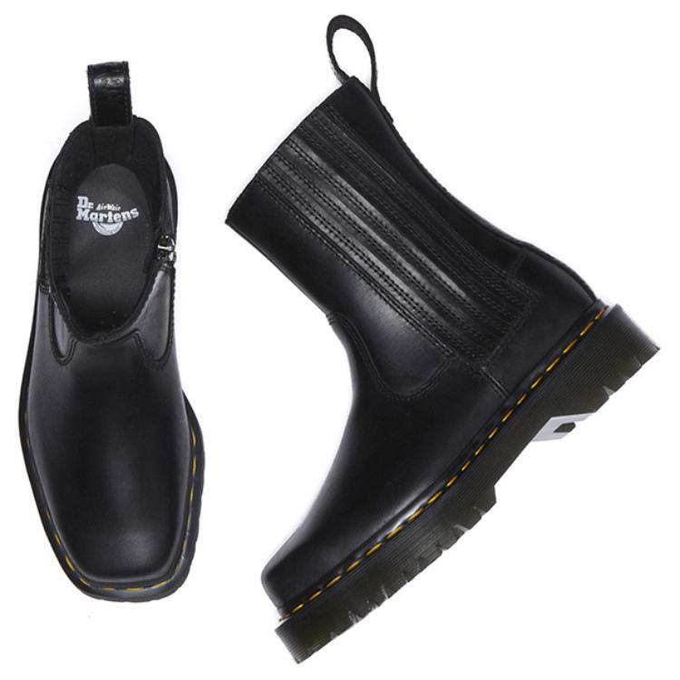 Dr.Martens