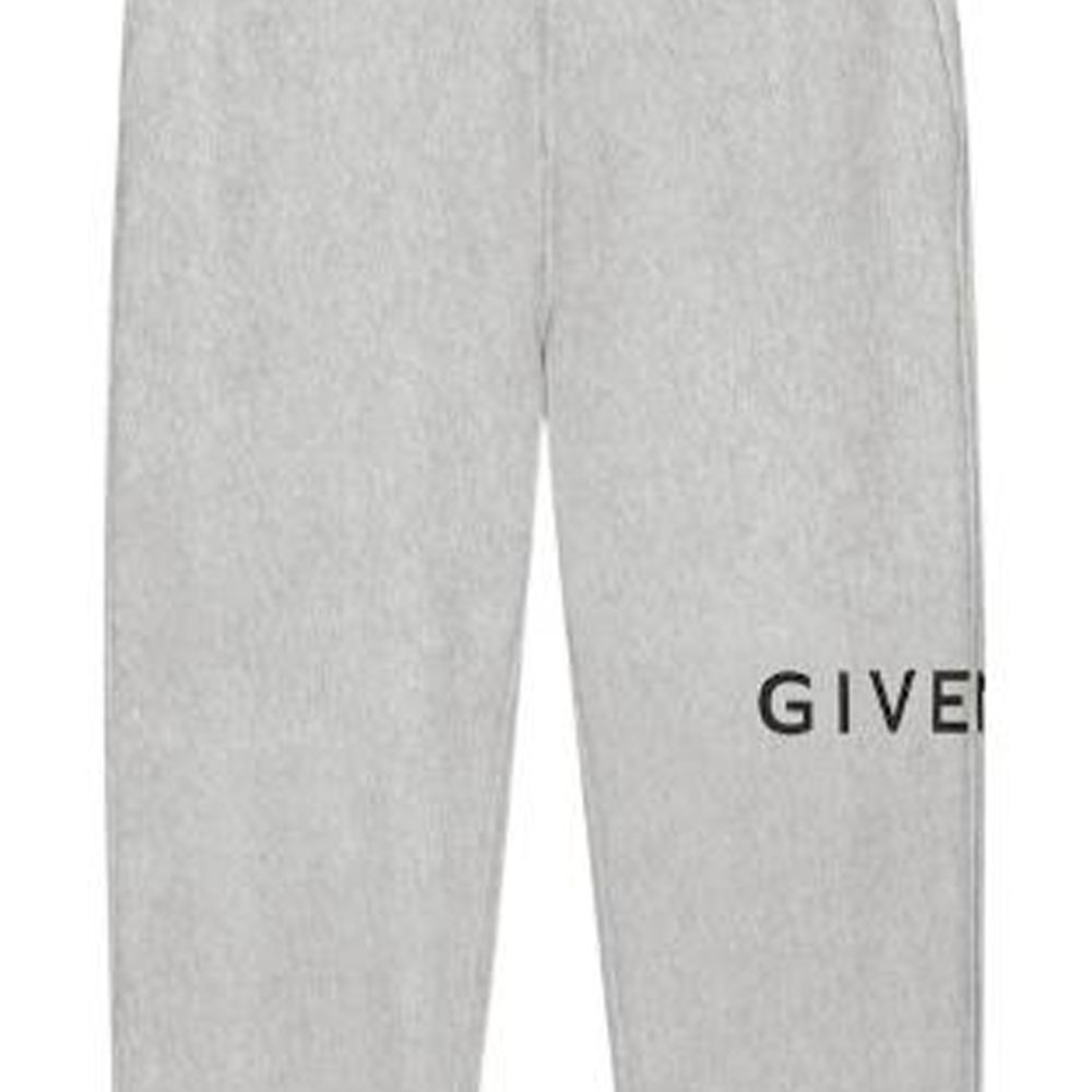 Givenchy SS23 Logo