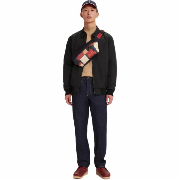 Levis Red FW21