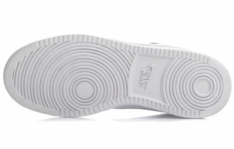 Nike Court Borough Low