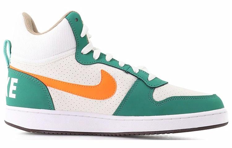 Nike Court Borough Mid