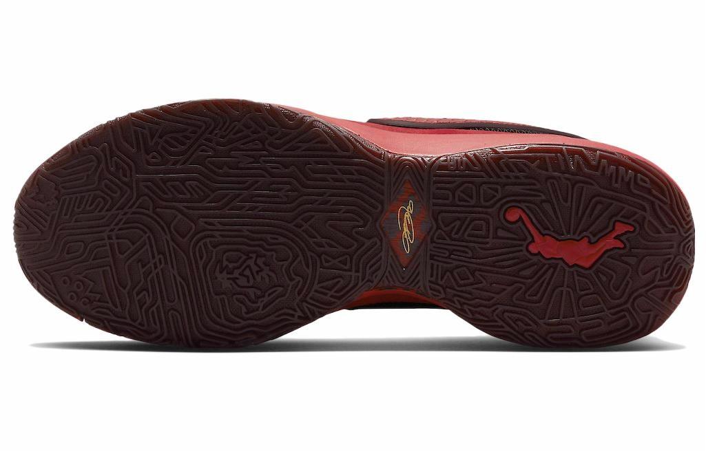 Nike LeBron 20 EP "Liverpool"