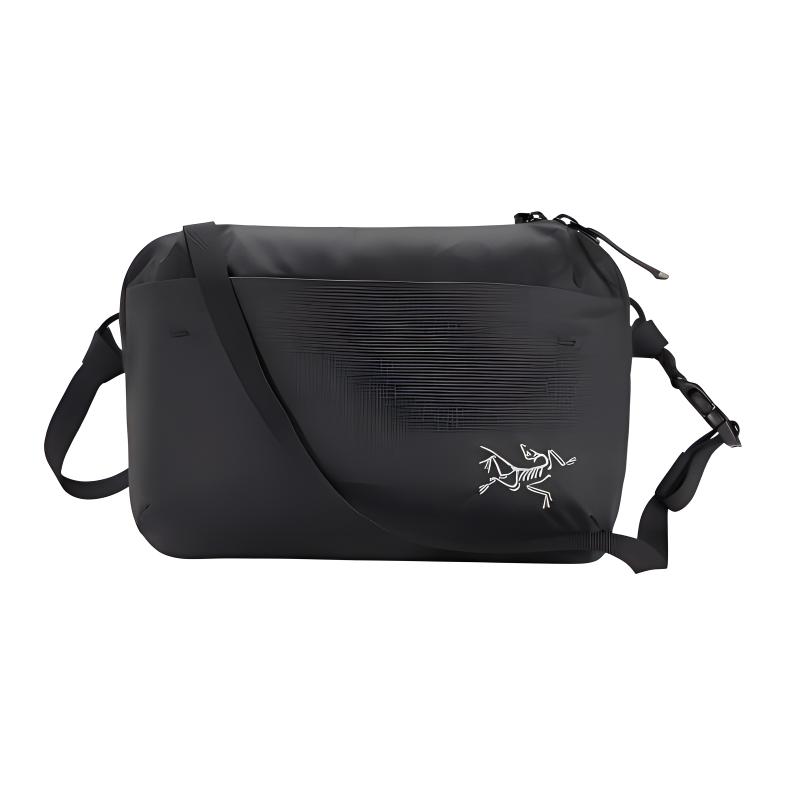 25 Arcteryx Heliad 6L