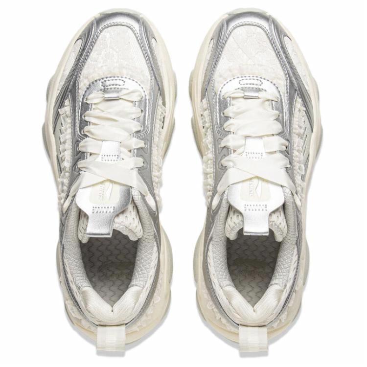RUNNER