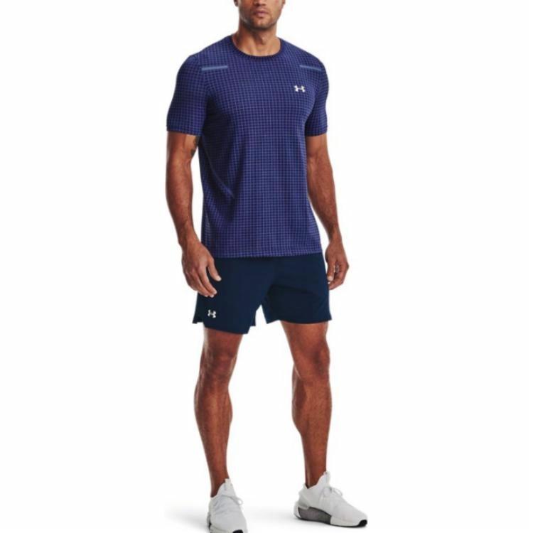 Under Armour T