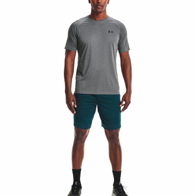 Under Armour Velocity logoT