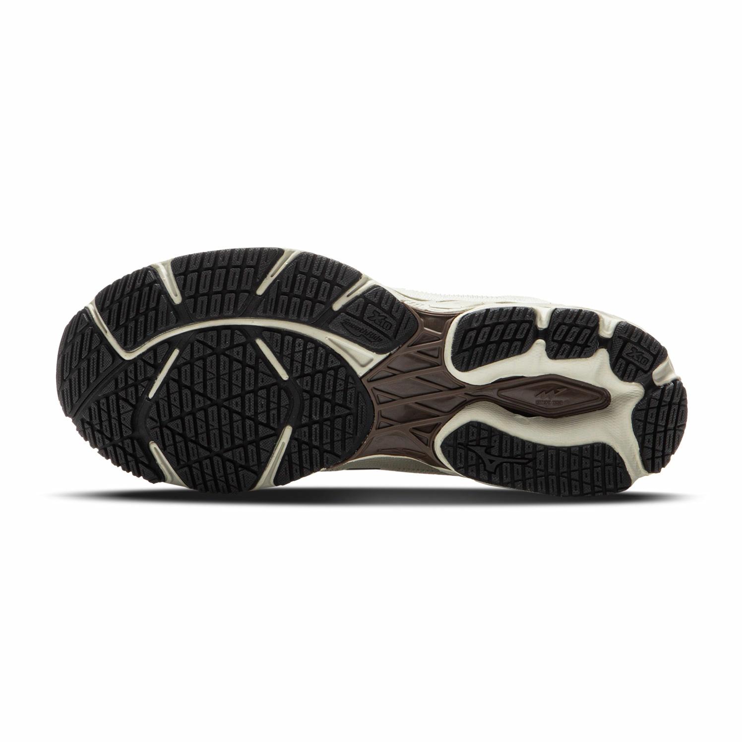 Mizuno WAVE ACE