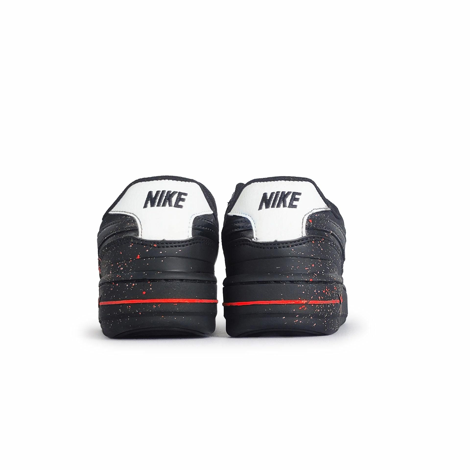 Nike Gamma Force
