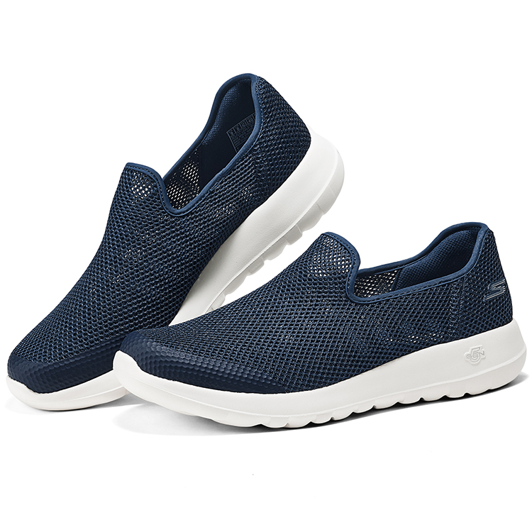 Skechers Go Walk 4