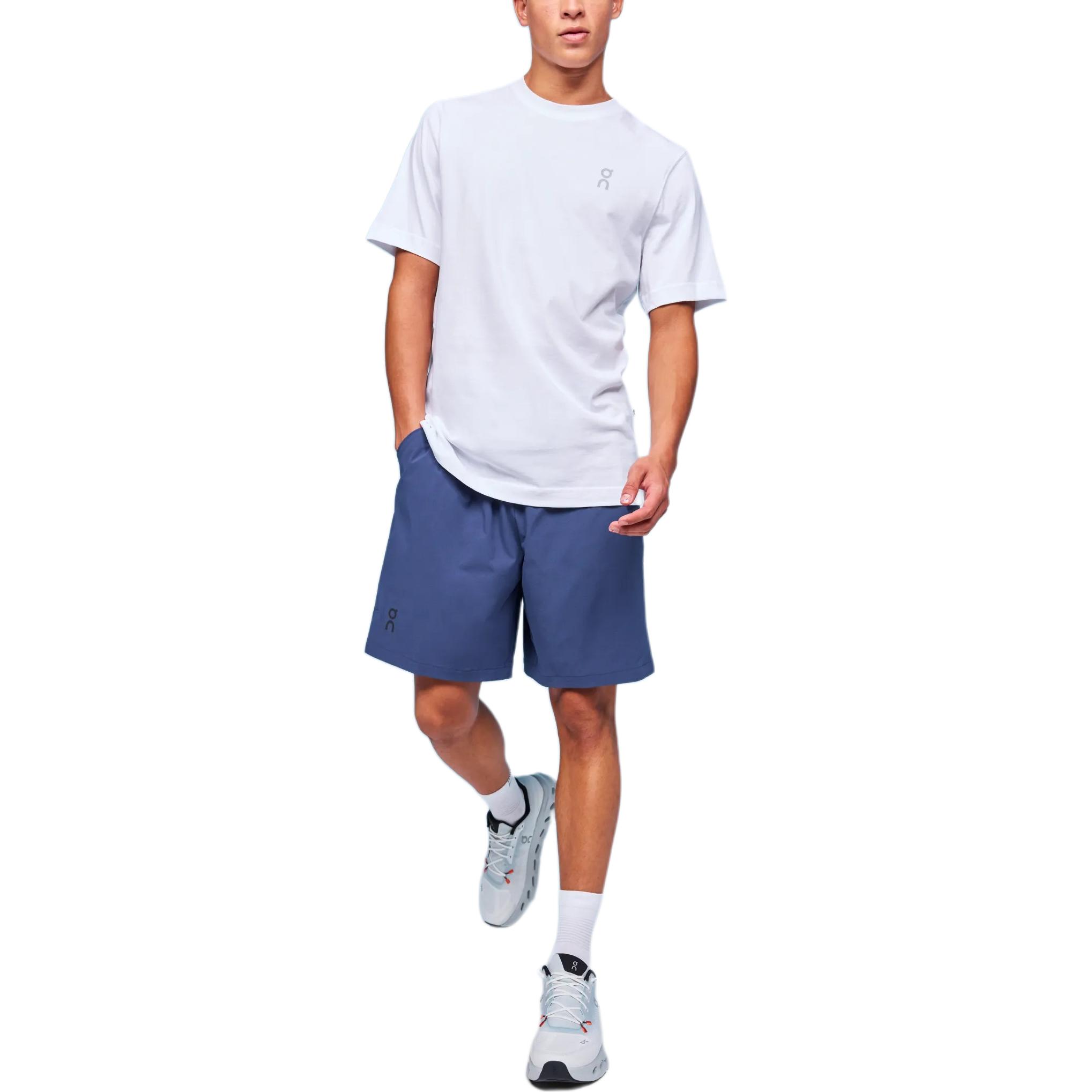 On Focus Shorts