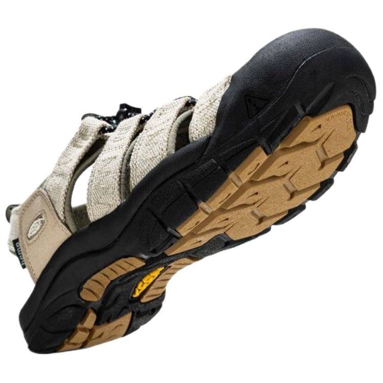Gramicci x KEEN Newport Retro