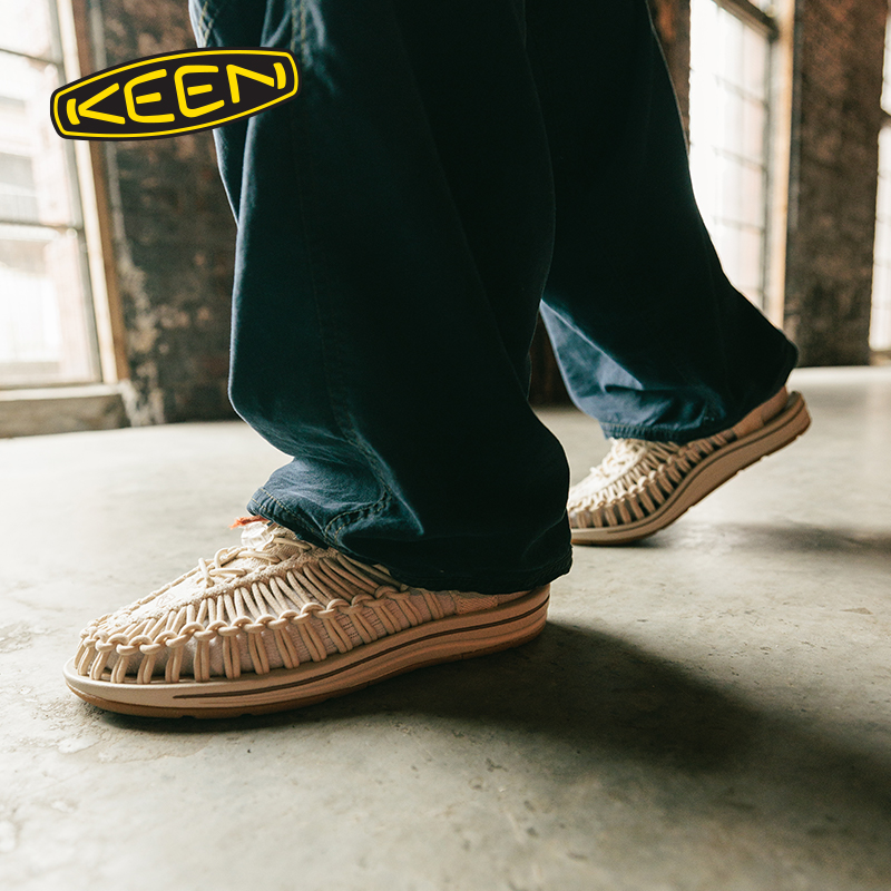 KEEN Uneek Canvas