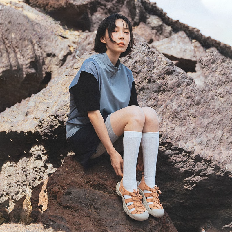 KEEN Newport H2