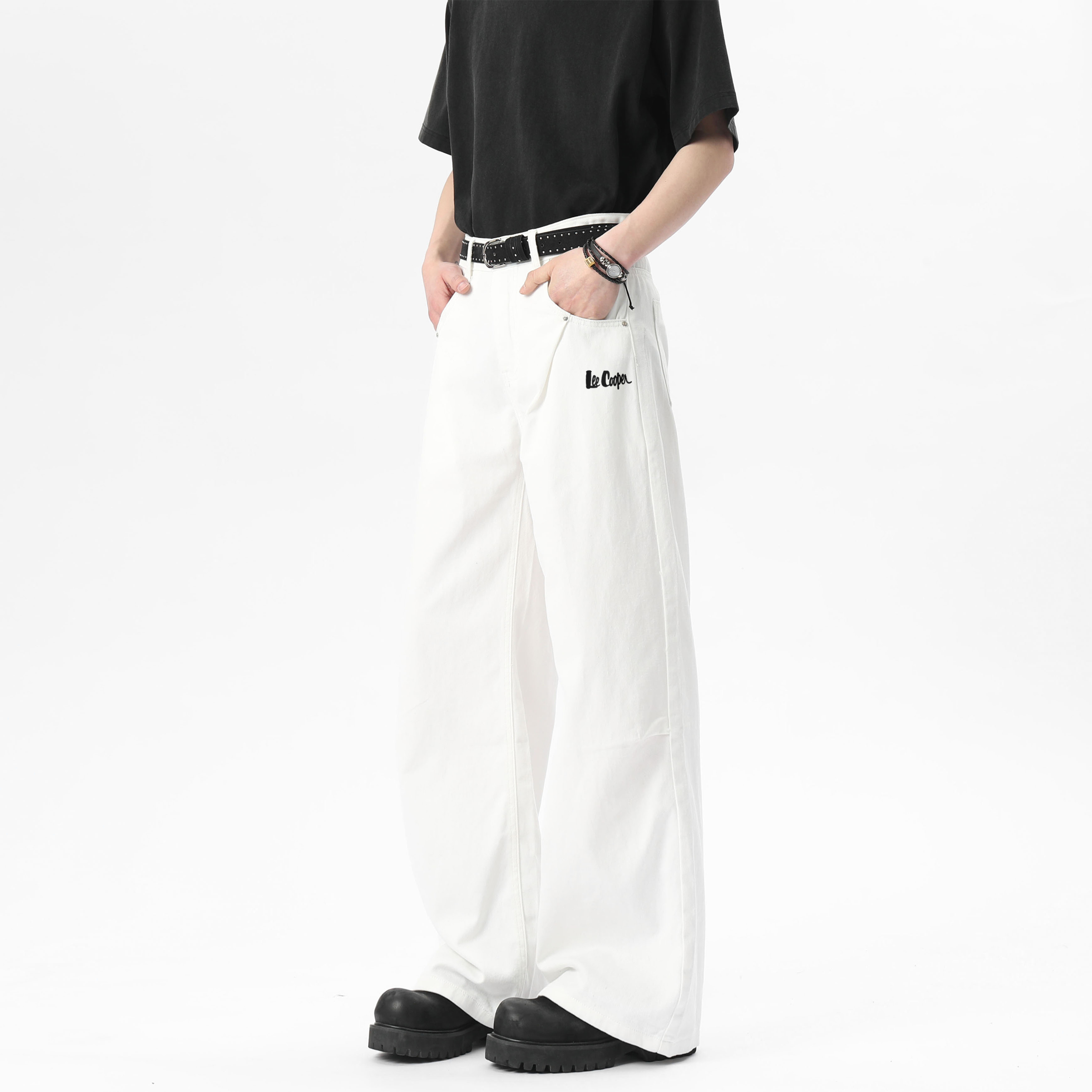 Lee Cooper