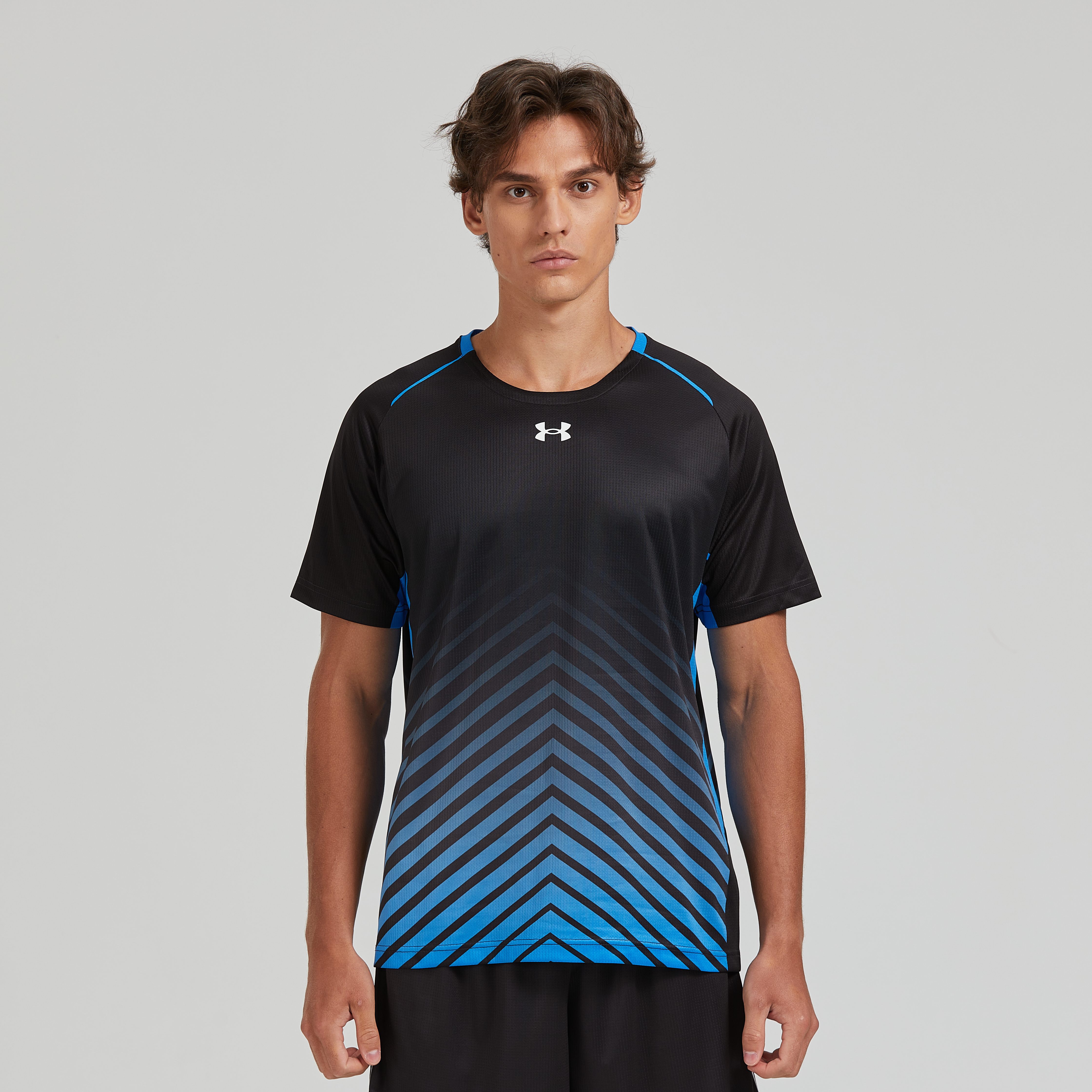 Under Armour T