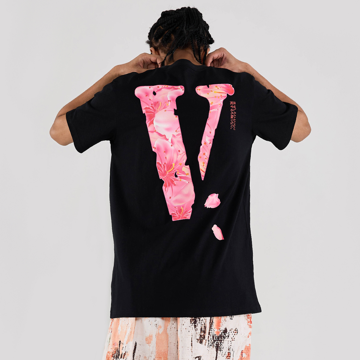VLONE Sakura VLogoT