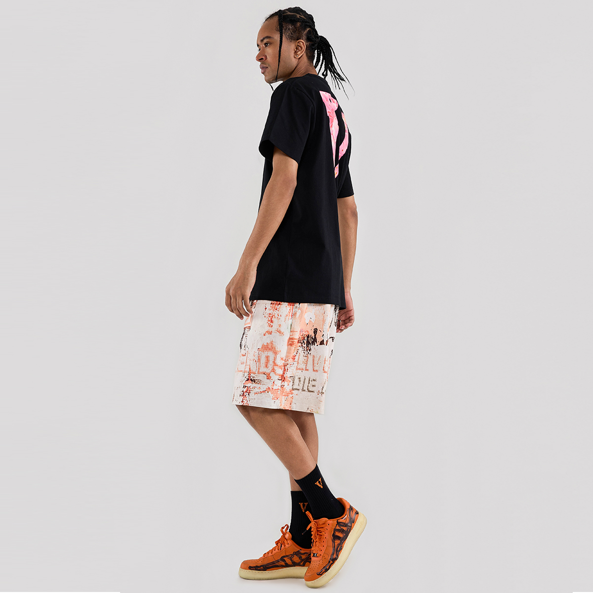 VLONE Sakura VLogoT