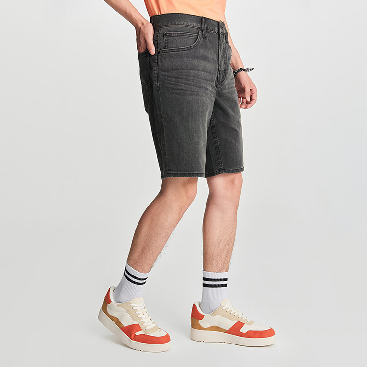 Lee SS24