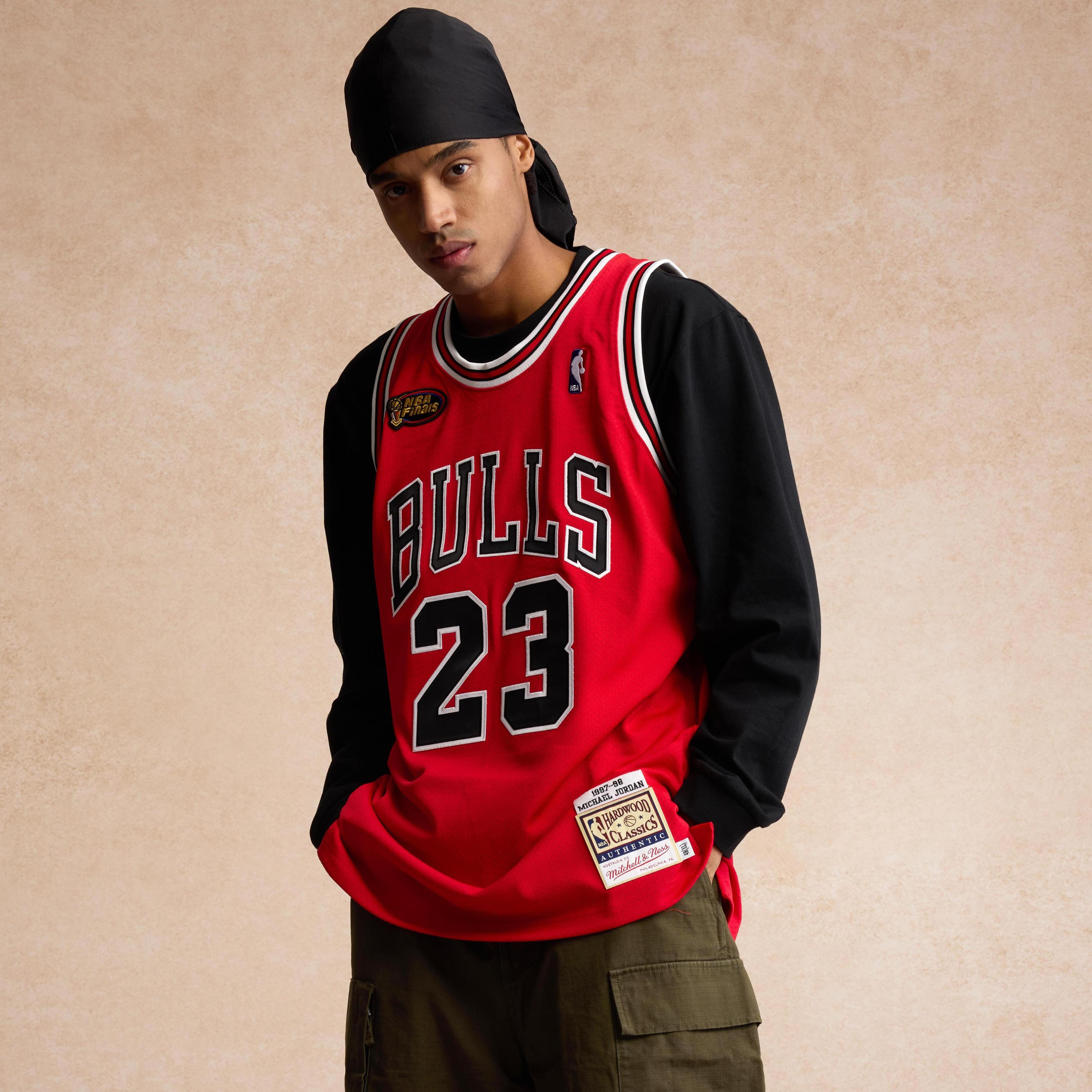 Mitchell Ness Authentic NBA AU 97-98 23