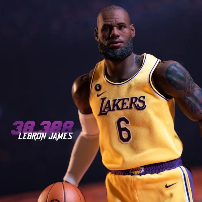 ENTERBAY 16 REAL MASTERPIECE NBA4.0