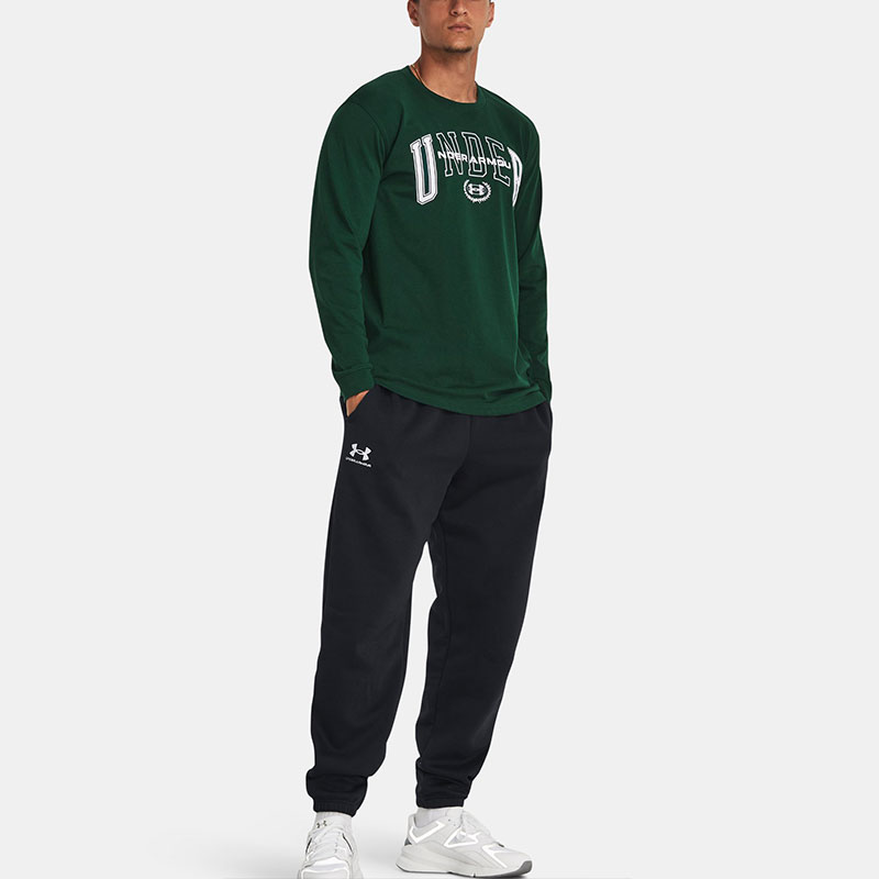 Under Armour T