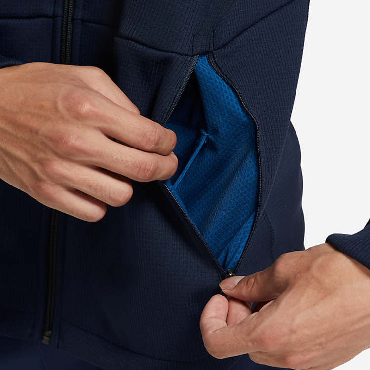 Nike Pro Therma-FIT Logo